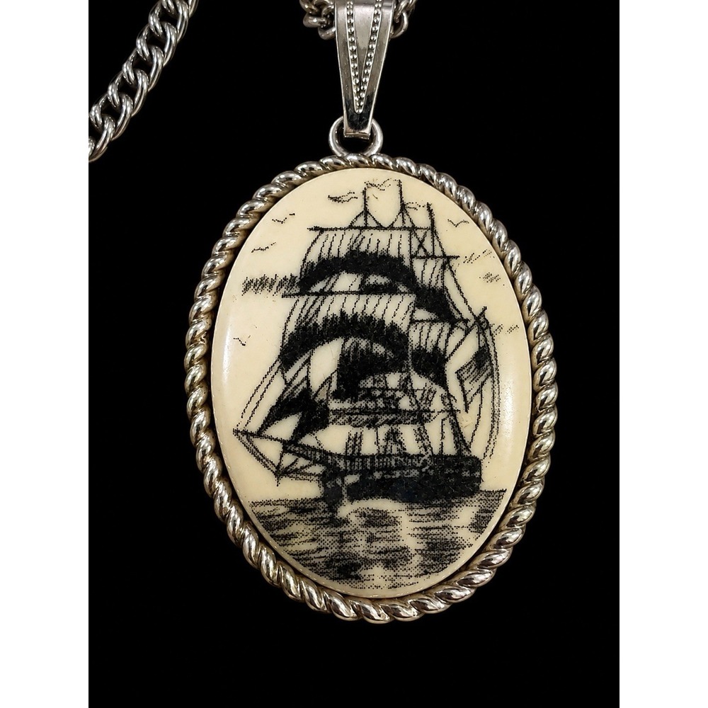 T20159-Vintage Sarah Coventry Silver Tone Signed Costume Ship Boat Necklace